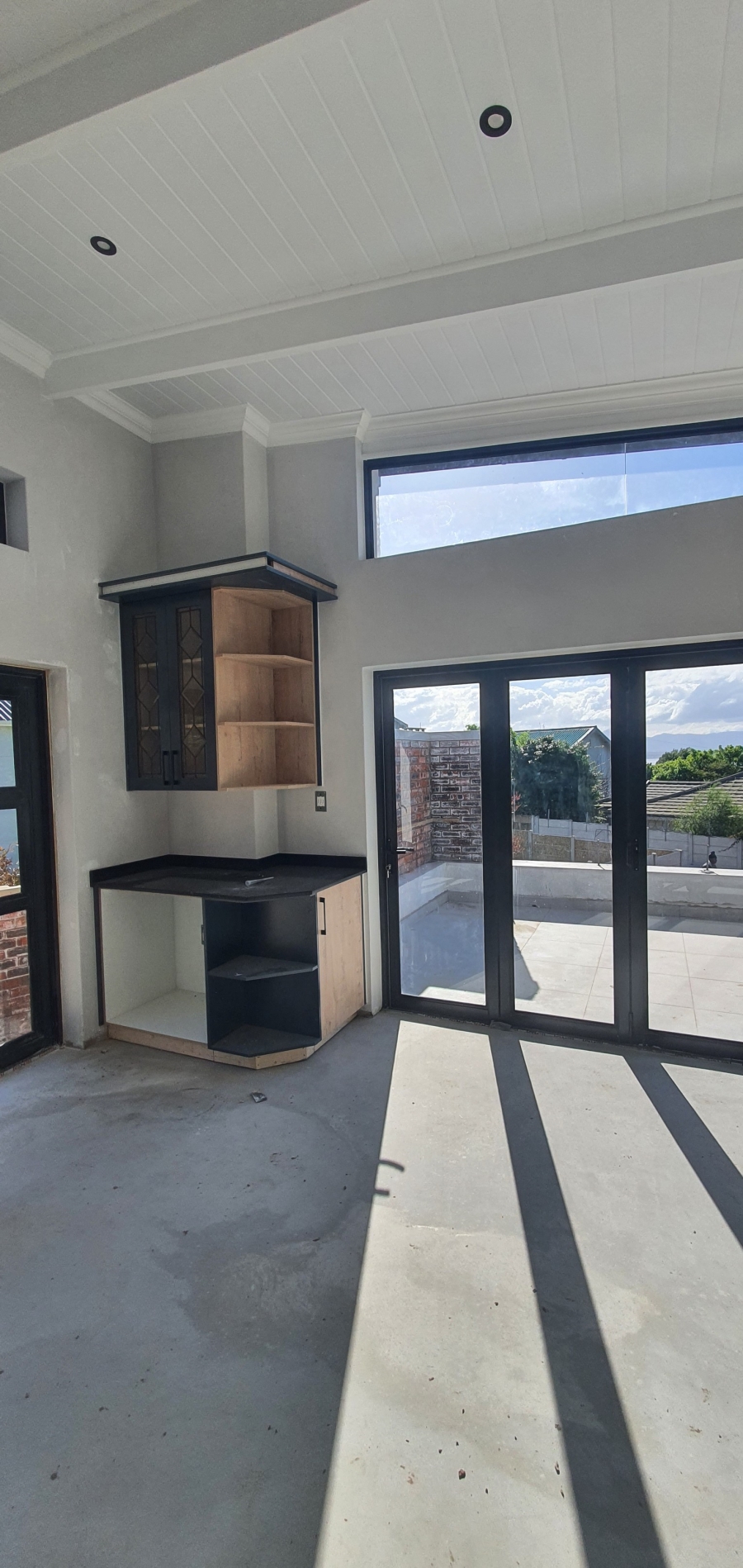 4 Bedroom Property for Sale in Mossel Bay Central Western Cape